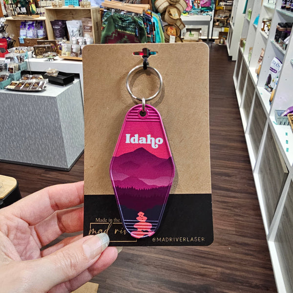 Idaho Retro Hotel Keychain